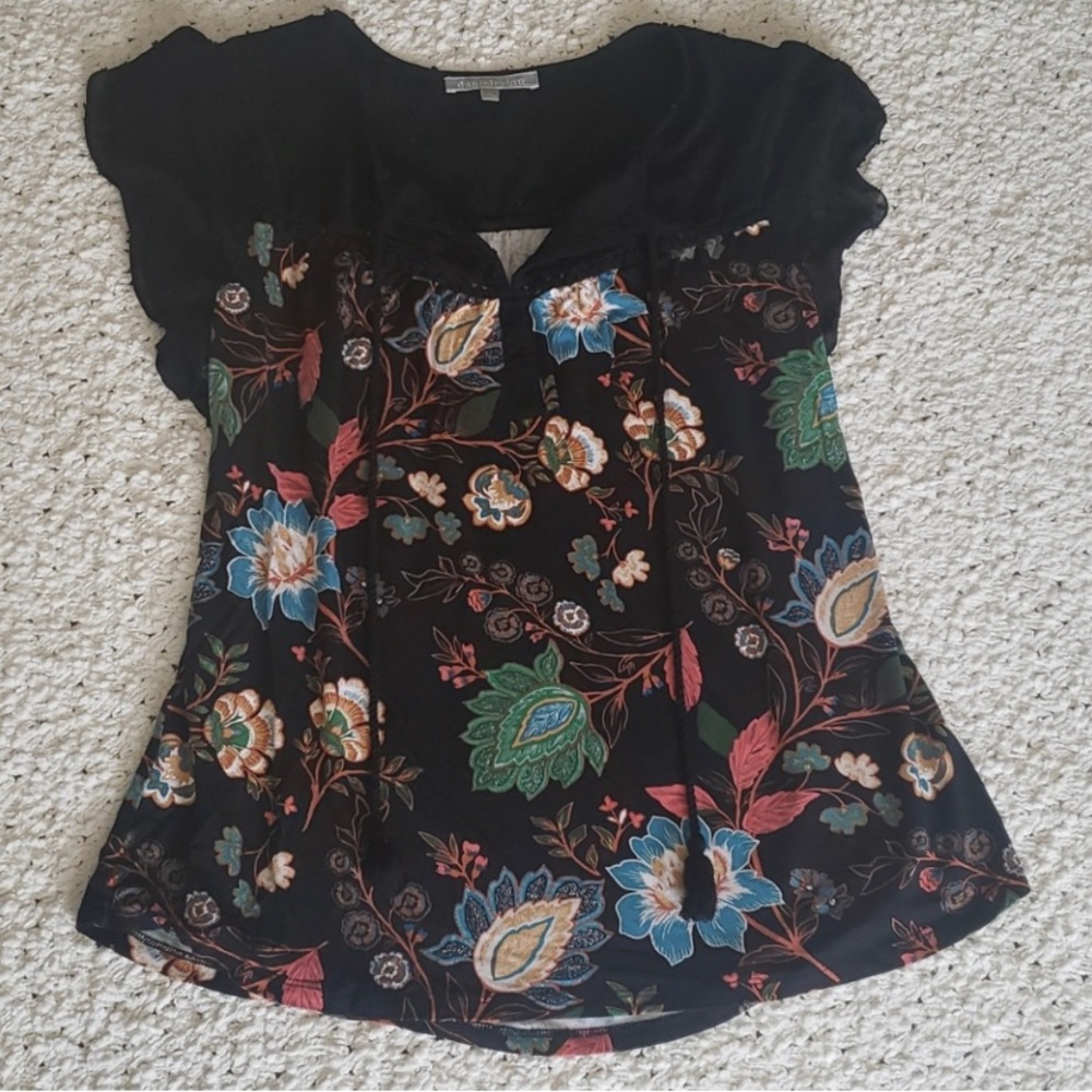 EUC Daniel Rainn Black Floral Boho Blouse